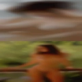 Online chicks want cairns